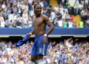 开云官方app入口-曼城强压沙特金元攻势，奥斯梅恩成蓝月王朝关键拼图