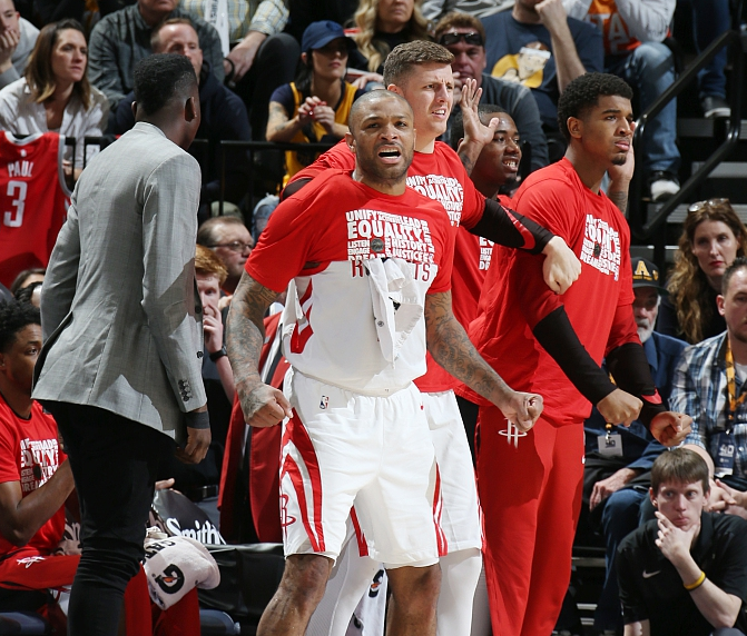 包含墨西哥男篮险胜爵士,保罗关键制胜的词条 包含墨西哥男篮险胜爵士,保罗关键制胜的词条