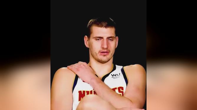 湖人B队逆转火箭，约基奇爆发神勇的简单介绍