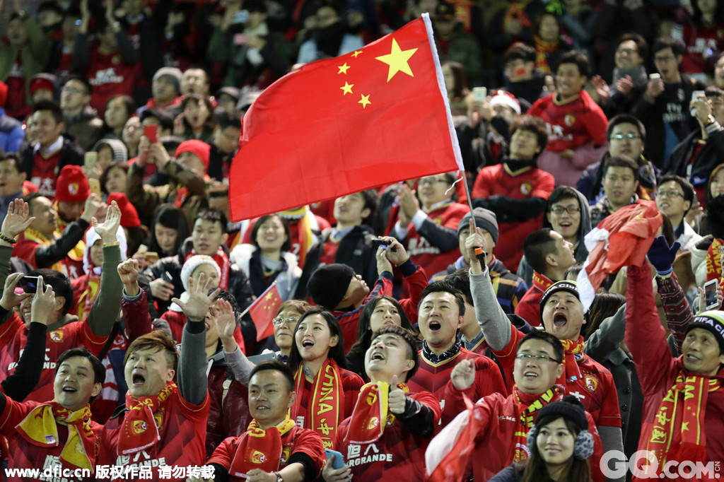 拜仁完胜波兰，苏亚雷斯送出助攻的简单介绍