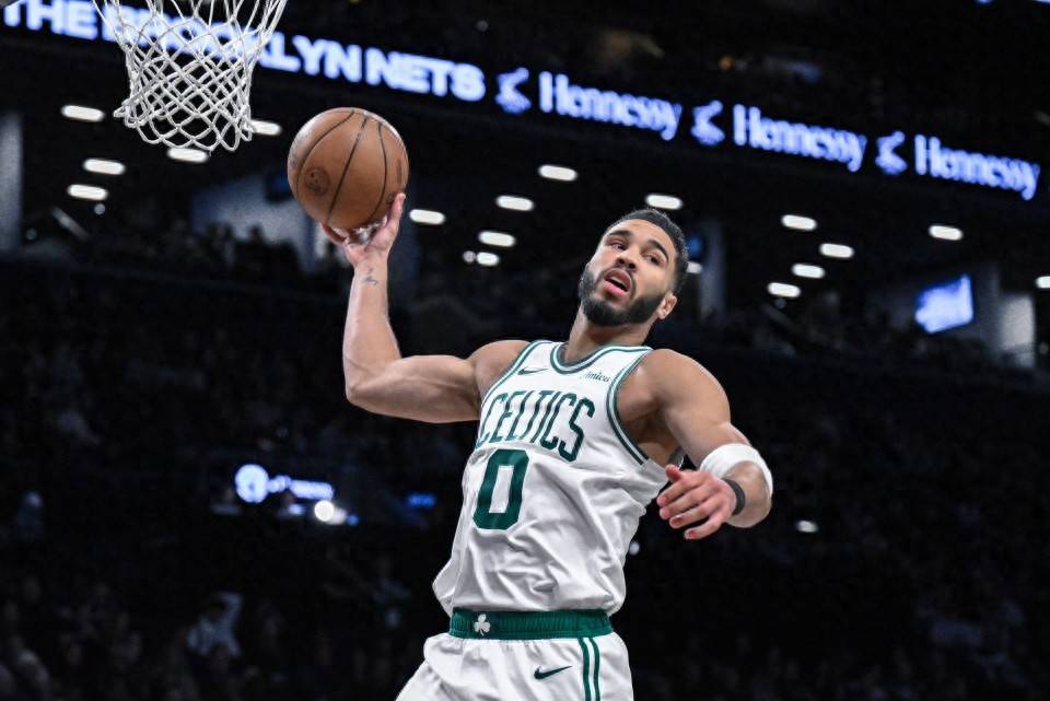 澳大利亚男篮轻取菲律宾男篮，塔图姆高光表现