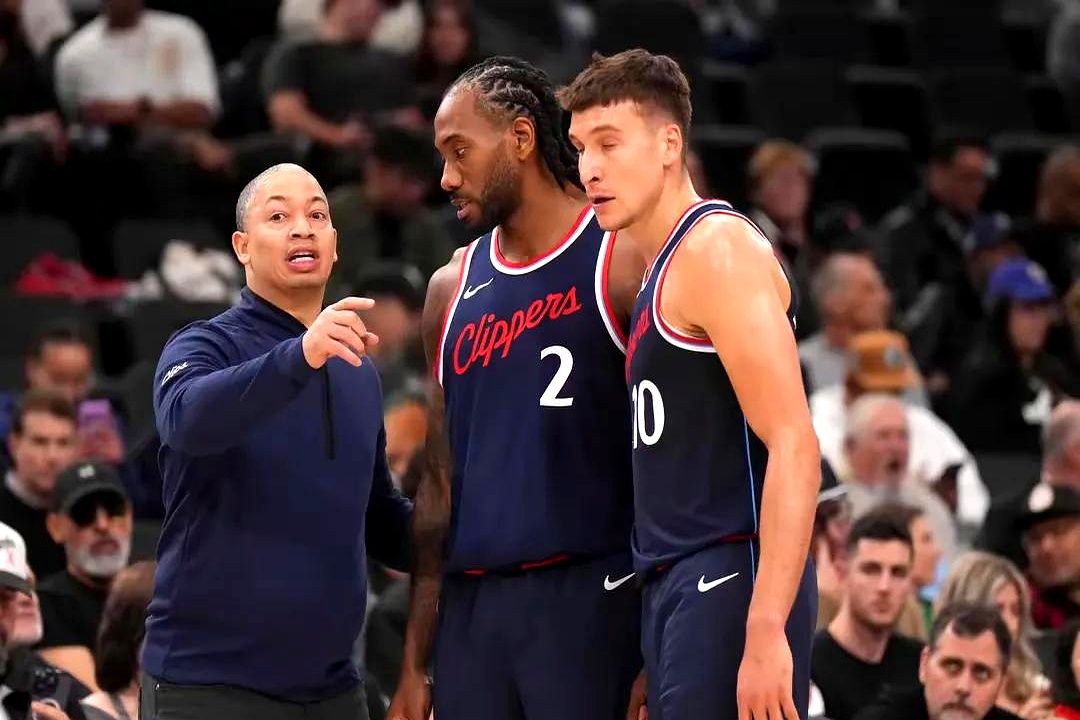 关于爵士翻盘快船，哈里斯统治全场的信息