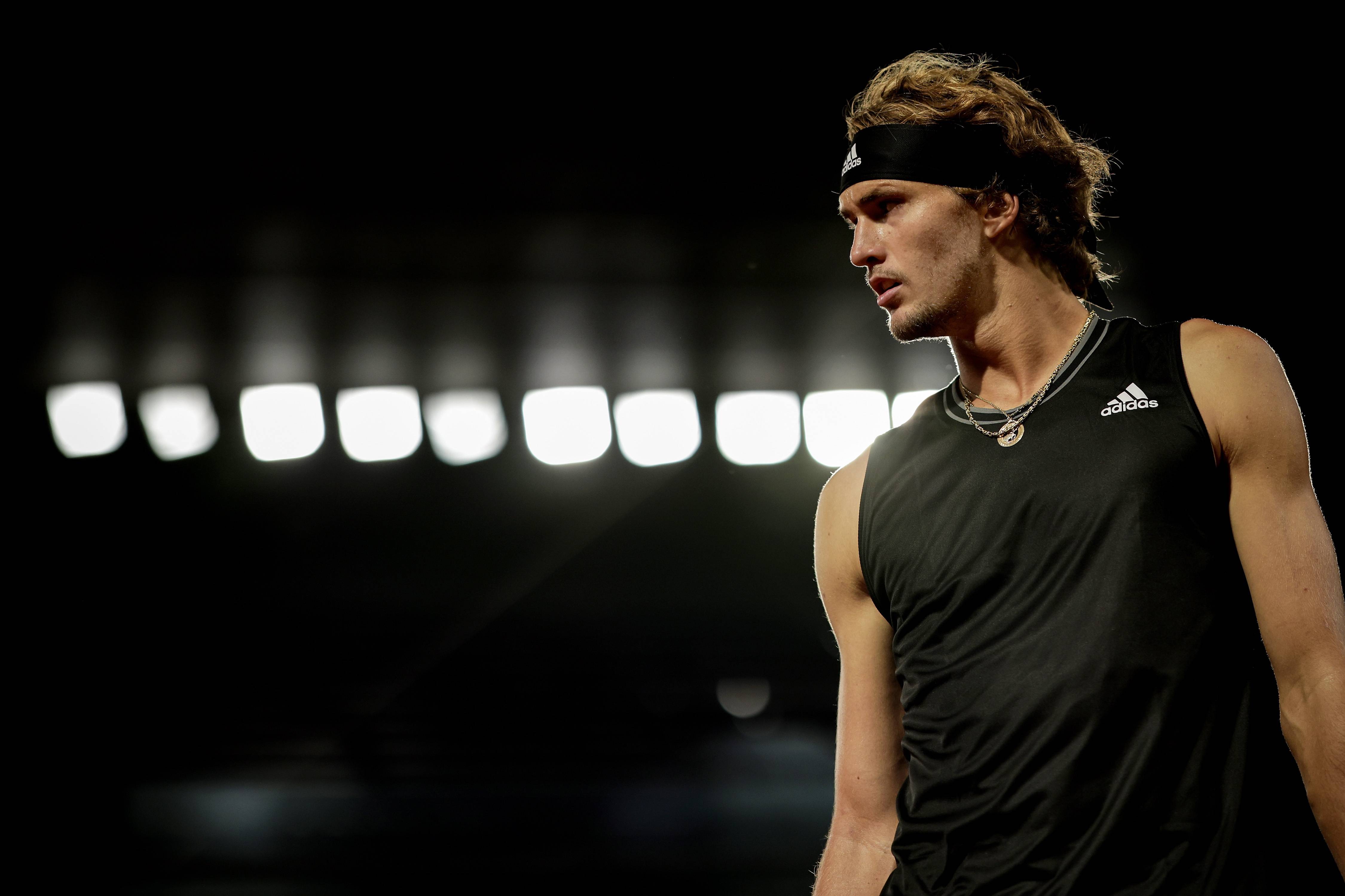 日本网球队绝地反击西班牙网球队，兹维列夫高光表现