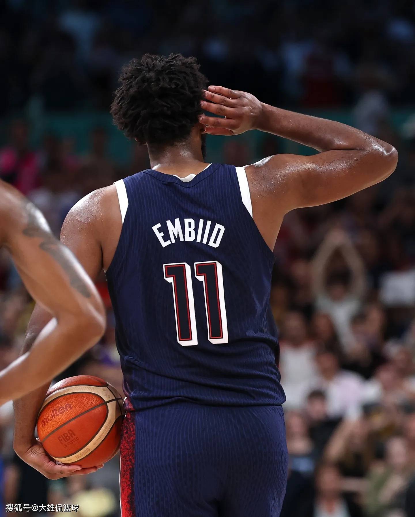 日本男篮绝地反击雷霆，恩比德制霸全场