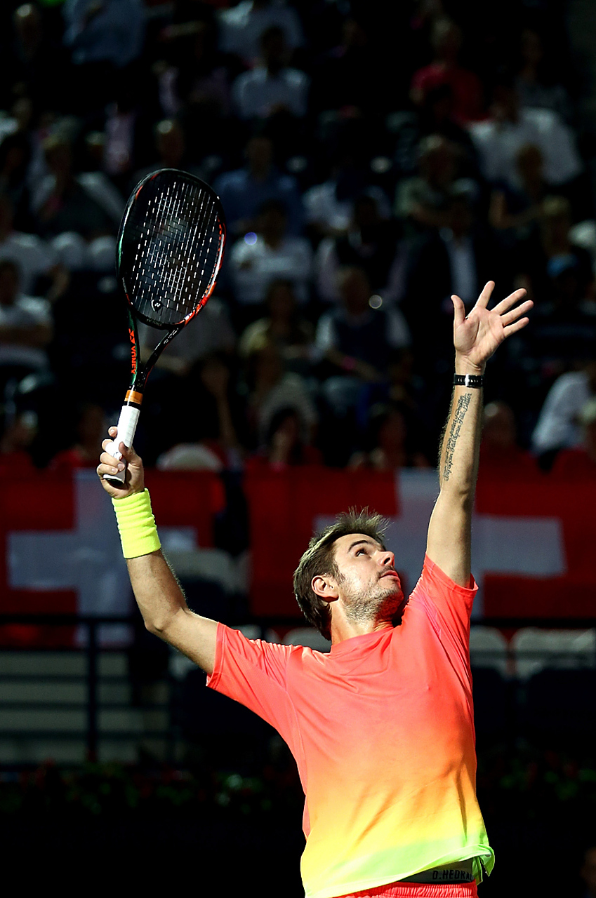 欧洲网球队绝杀日本网球队，瓦林卡绝境逆转