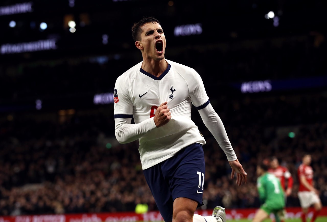 热刺客场击败沃特福德，保持前四希望的简单介绍