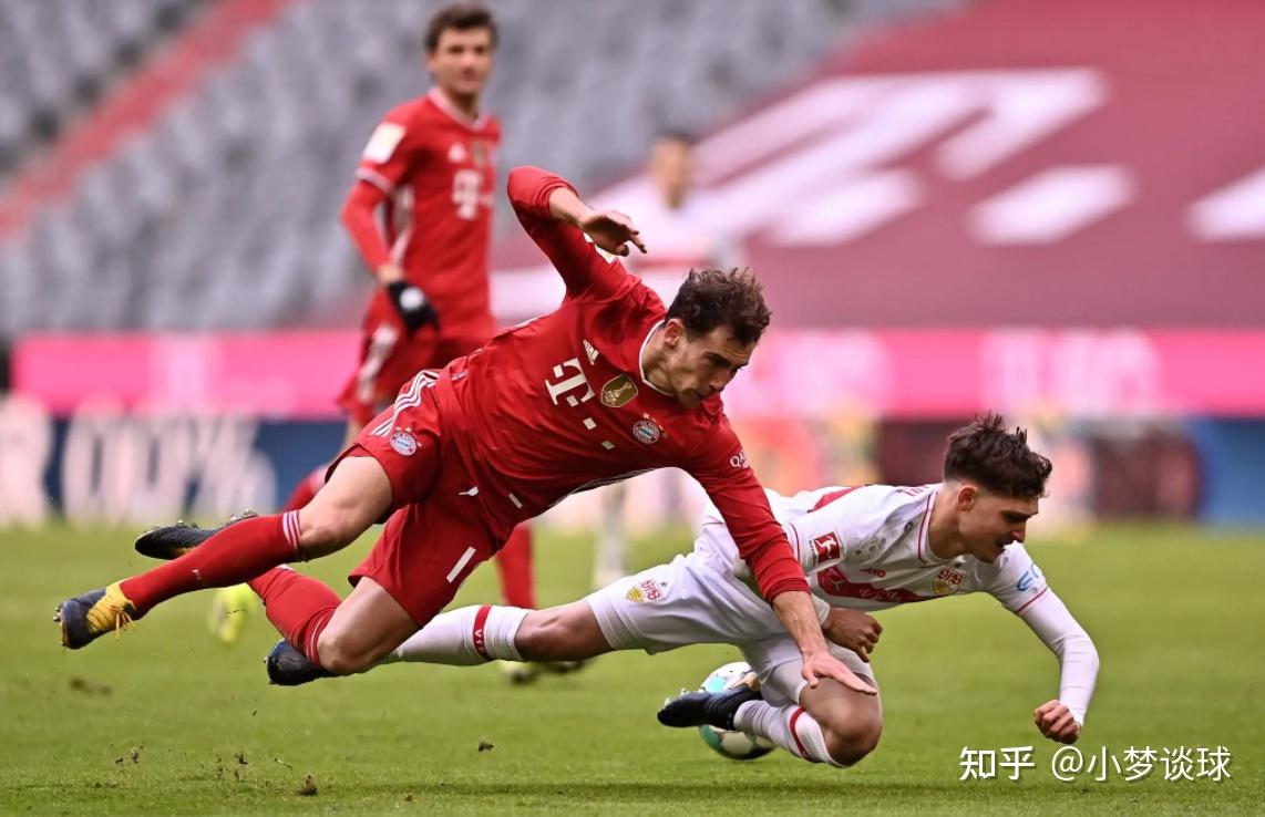 斯图加特连胜收官，成功保级德甲的简单介绍