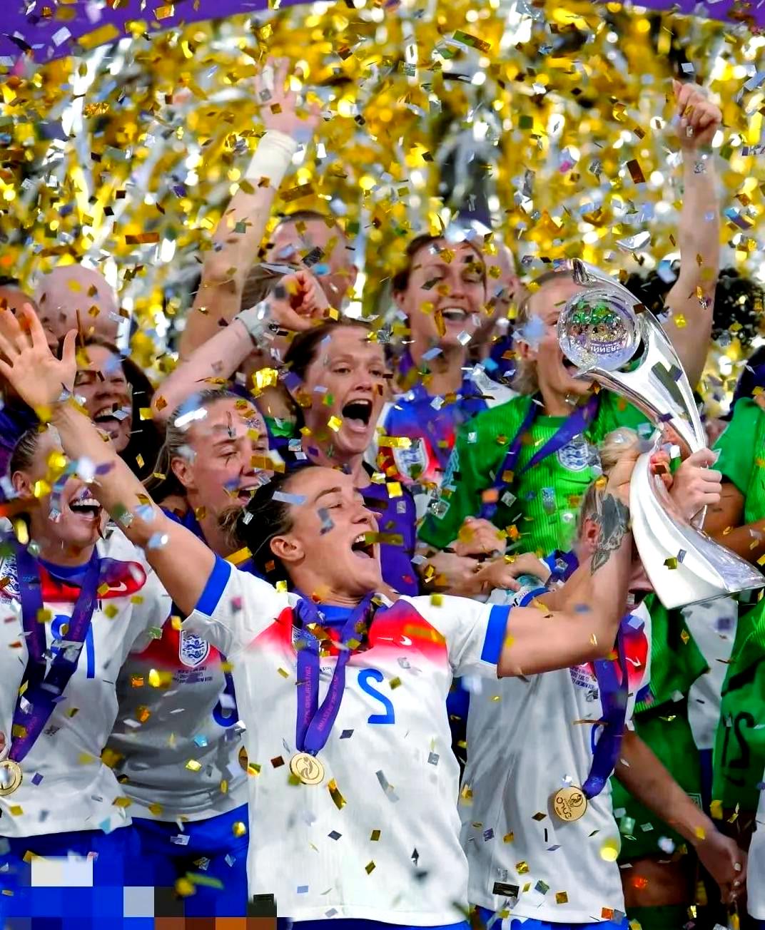 西班牙客场对阵英格兰，强队对决期待引爆的简单介绍