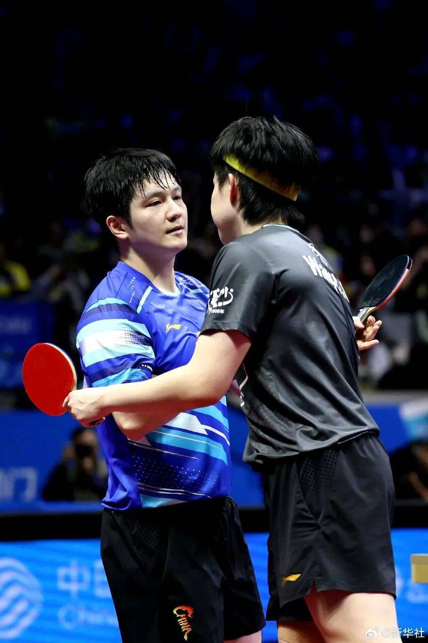 包含法国队碾压英格兰队，樊振东扛起全队的词条
