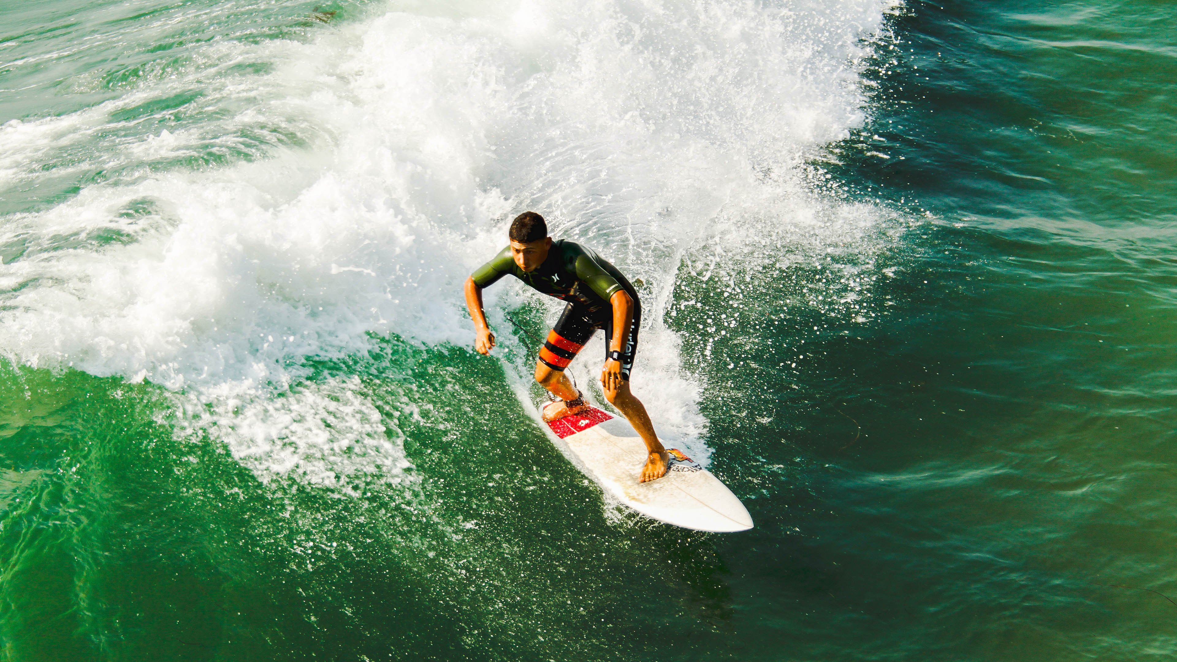 雷霆之刃与独行侠之魂，当广东精神遇见东契奇时刻